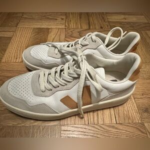 Veja Cream and White Sneakers